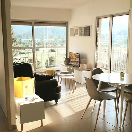 Appartement 2 Pieces Le Gorecki - Residence Du Riou De L'Argentiere A Mandelieu La Napoule, Avec Piscine, Parking Et A Proximite De Tout! Экстерьер фото