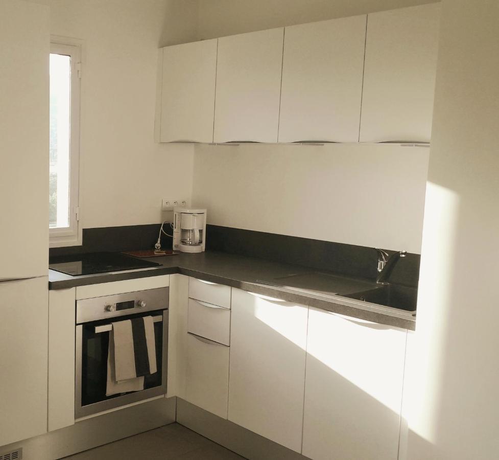 Appartement 2 Pieces Le Gorecki - Residence Du Riou De L'Argentiere A Mandelieu La Napoule, Avec Piscine, Parking Et A Proximite De Tout! Экстерьер фото