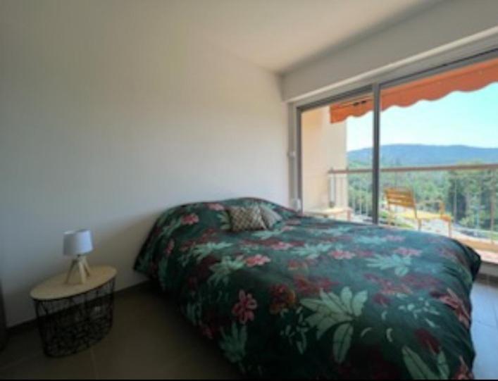 Appartement 2 Pieces Le Gorecki - Residence Du Riou De L'Argentiere A Mandelieu La Napoule, Avec Piscine, Parking Et A Proximite De Tout! Экстерьер фото